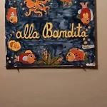Casa La B A N D I T A